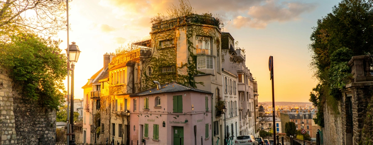 la maison rose montmartre paris sacré coeur