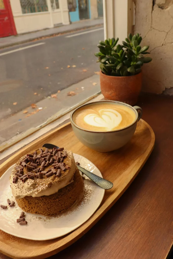 Gouter Parisien - café