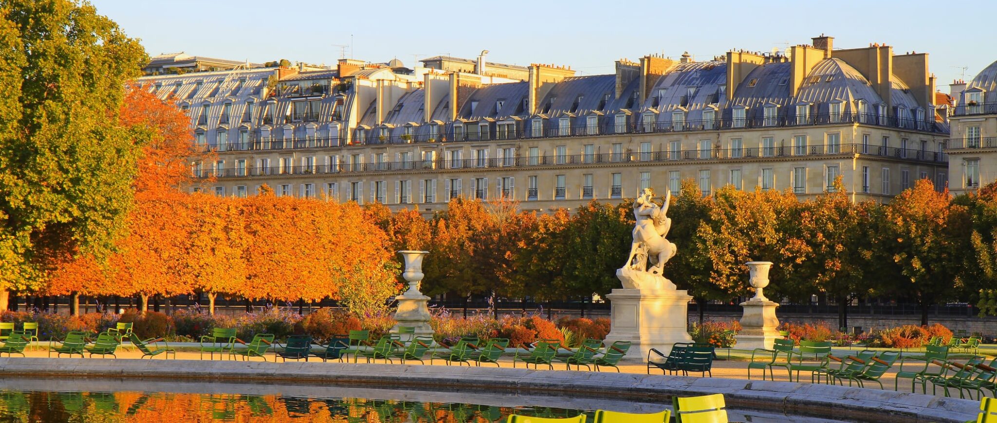 paris-en-automne-hotel-de-fleurie